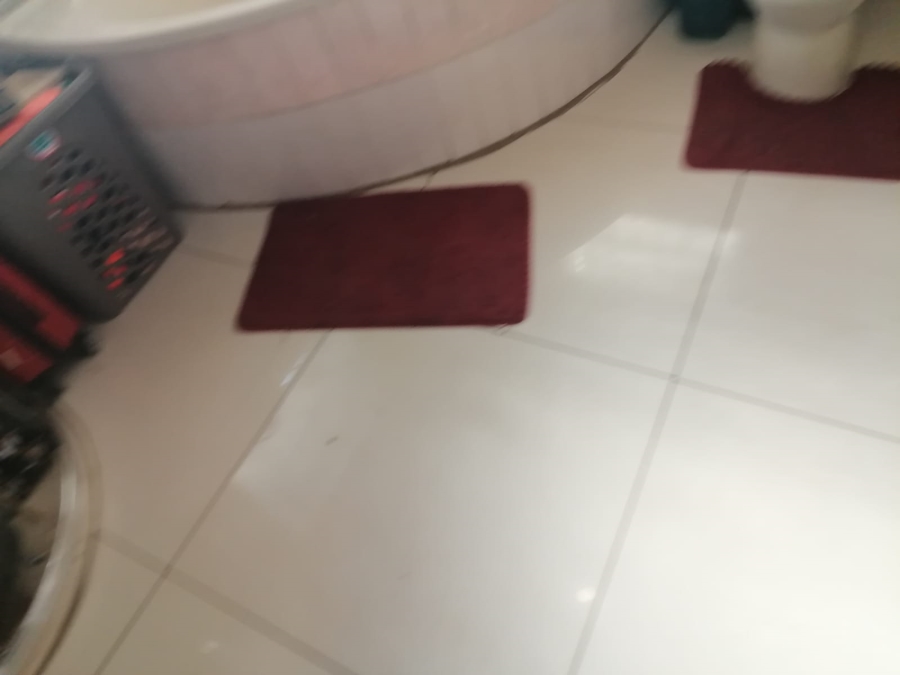 4 Bedroom Property for Sale in Tlhabane West North West